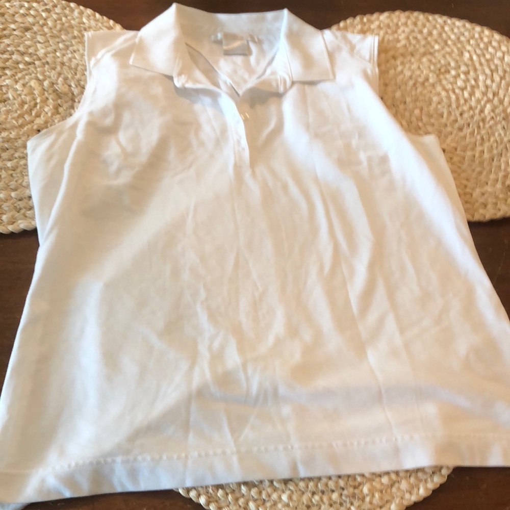 Ladies Nike Golf sleeveless top. Excellent used condition, no stains, XL
